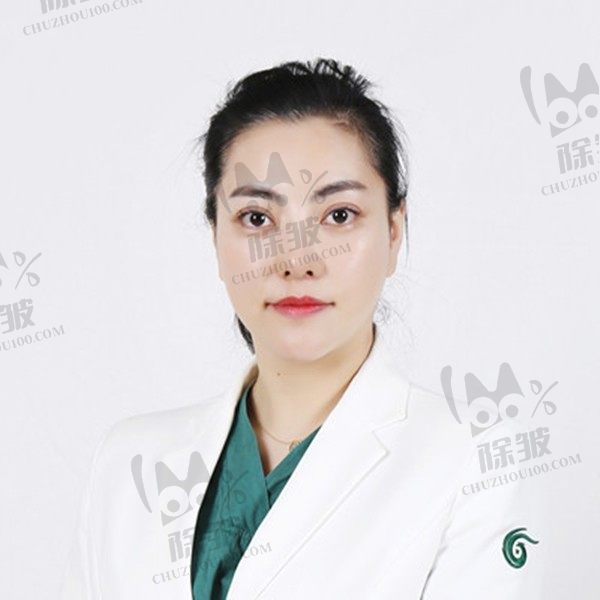 胡小清
