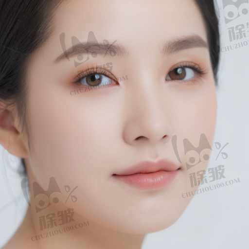 黄寅守颈部除皱手术实例及成效