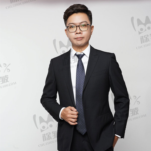 李任